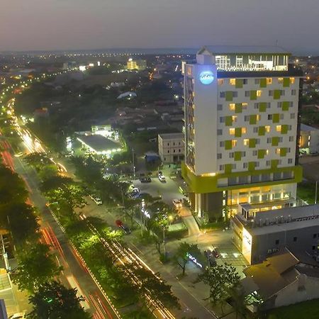 Hotel Dafam Pacific Caesar Surabaya Eksteriør bilde