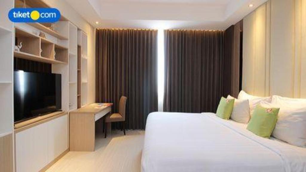 Hotel Dafam Pacific Caesar Surabaya Eksteriør bilde