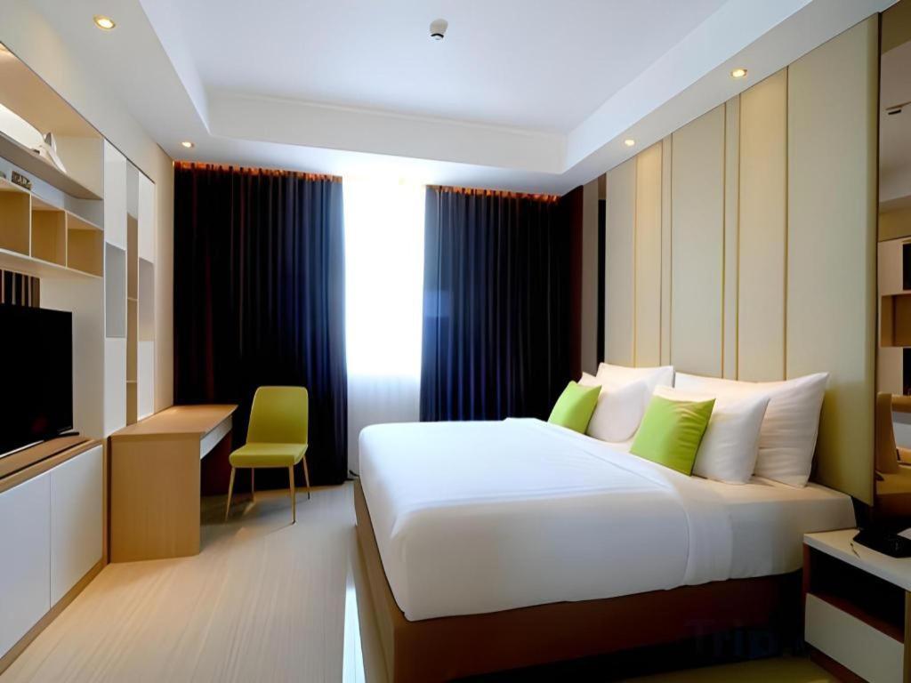 Hotel Dafam Pacific Caesar Surabaya Eksteriør bilde